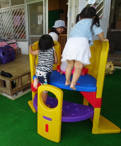 園庭遊び