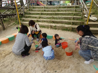 園庭遊び