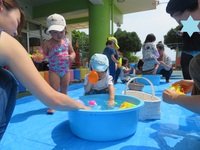 水遊び