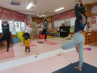 親子ヨガ 2022/11/30 15:00:00