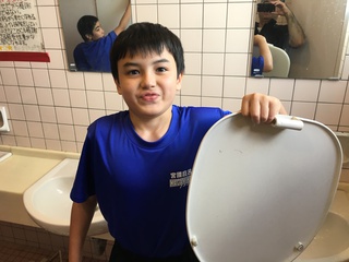 鏡原中学校のトイレ掃除をしてきました！