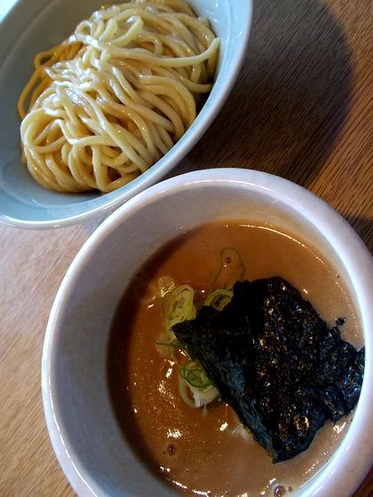 ＋つけ麺　ジンベエ＋