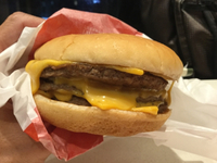 マクドナルド総選挙、1位は「ダブルチーズバーガー」に決定!  2017/02/02 00:57:48