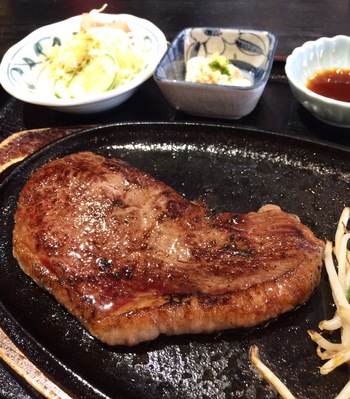 のうれんプラザで肉