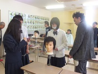 理容体験学習 2014/03/13 14:19:23