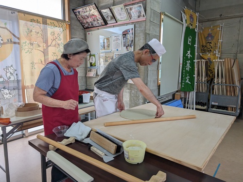 しらこばと蕎麦打ち会から(埼玉県）やって来ましたー