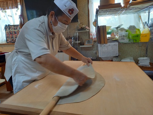 熱血・今川さん・小林さんそば打ち指導\(@^0^@)/