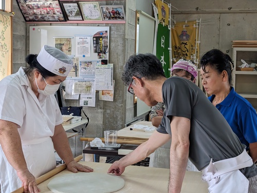 しらこばと蕎麦打ち会から(埼玉県）やって来ましたー