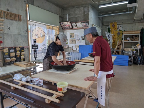 みやこ町蕎麦の会　屋成五段位とそば打ち交流