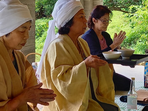 消えつつある塩屋のウンガミ　ウイミー(五穀豊穣）