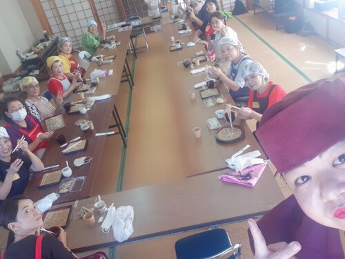 JAおきなわ北部地区女性部そば打ち体験記ヾ(•ω•`)o