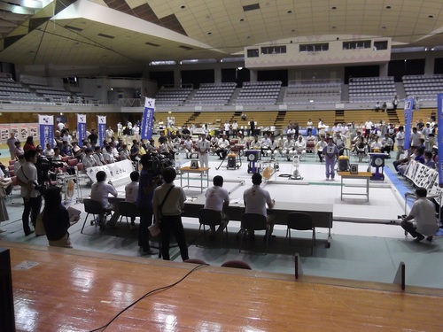 第１５回沖縄県ビルクリーニング技能競技大会
