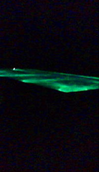 光る水 2006/12/15 22:18:50