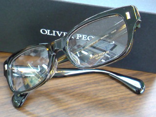 OLIVER PEOPLES:Love Unlimited Eyewear by OPTICO