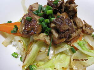 3日目（たっぷり春野菜の焼肉丼）