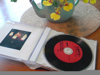 お気に入りＣＤ＆本。（図書館で見つけました♪）