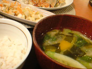 鶏レバー餃子とたんかんのお土産♪