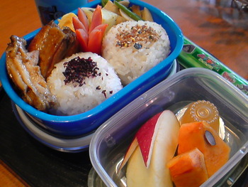 たんかん狩りのお弁当。