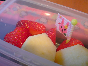 今月は娘のお誕生会でお弁当。