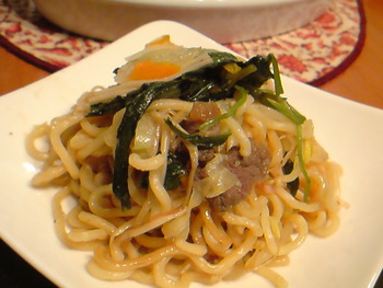 野菜たっぷり焼きそば。