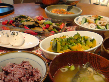 野菜いっぱい＆ﾐｼﾞｭﾝ味噌汁献立。