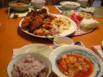 ﾐﾈｽﾄﾛｰﾈと香味揚げ♪
