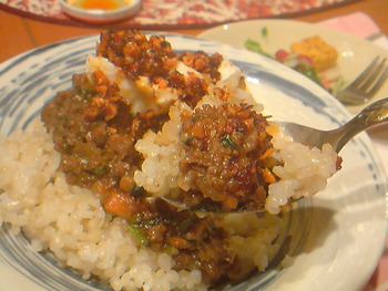 キーマ☆カレーにトッピングチャレンジ。