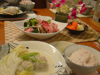 白菜と豚団子の豆乳煮込み。