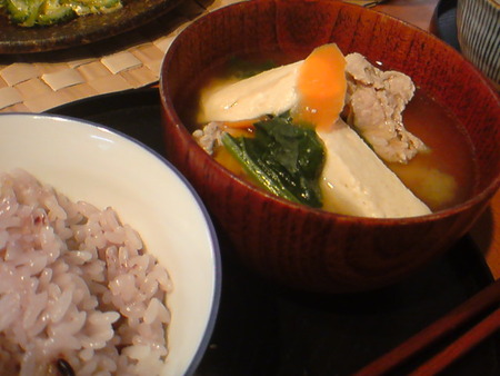 忘れてました・・・具だくさん味噌汁