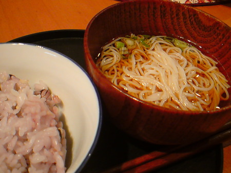 汁ものと焼き芋。