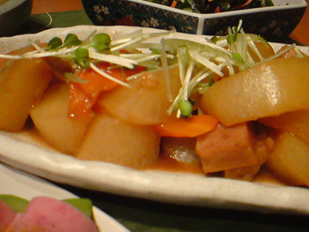 大根・にんじん・ポークのカレー風味の煮込み