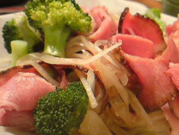 白菜と豚団子の豆乳煮込み。