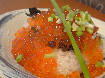 もねさんありがと☆イクラ丼。