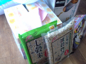 城間薬房にて。