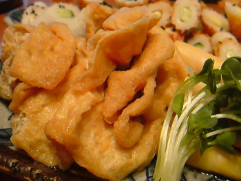 姫ﾀｹﾉｺと油揚げの含め煮。