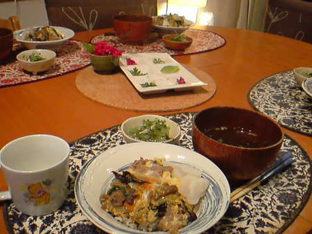 嬉しい夜にがっつり牛とじ丼♪