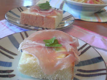 生ハムのっけチーズトースト☆