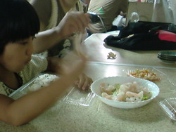 餃子つながりで・・・「栄町の便利屋」さん。