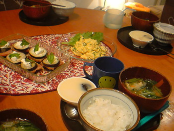 野菜スープとアレコレお夕飯。