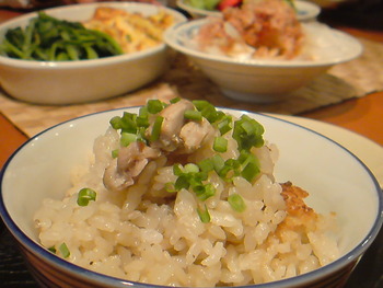 鶏ごぼう炊き込み飯。