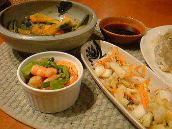 鶏レバー餃子とたんかんのお土産♪
