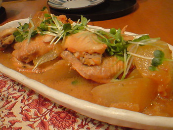 鶏手羽先と冬瓜の煮物