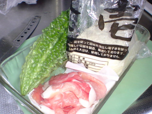 にんにく風味ゴーヤーちゃんぷるー