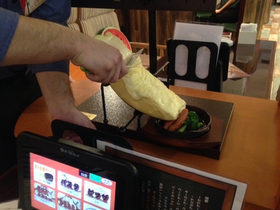 今更ですが、初めてラクレットを食べました～ アルプスの少女ハイジのチーズ料理だ！