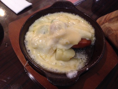 今更ですが、初めてラクレットを食べました～ アルプスの少女ハイジのチーズ料理だ！