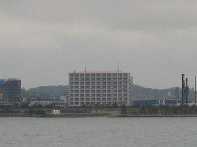 瀬長島３