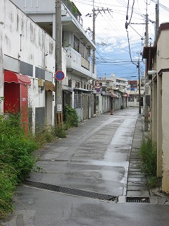 真栄原４