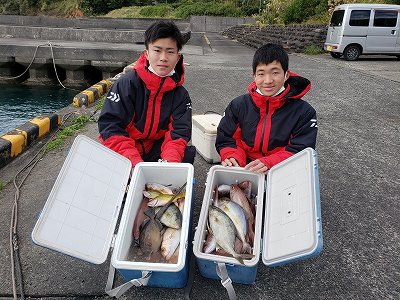 お正月　奄美大島でヒメダイ釣り