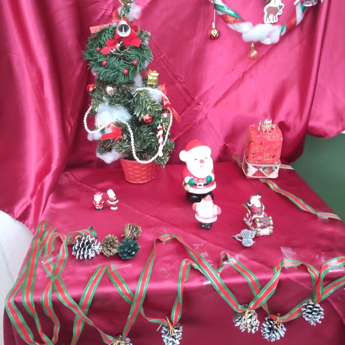 クリスマス　店舗のミニディスプレイ