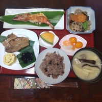 お正月料理は〜 2024/01/02 16:49:40
